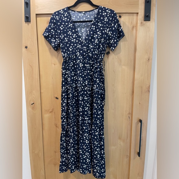 Navy floral ruffle trim midi dress - Picture 3 of 10
